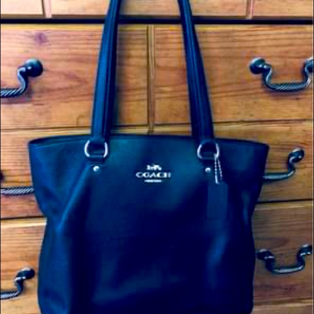 Coach Purse with wallet